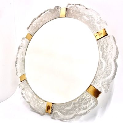 Antiquitäten und Lampenschirme • art der zeit •